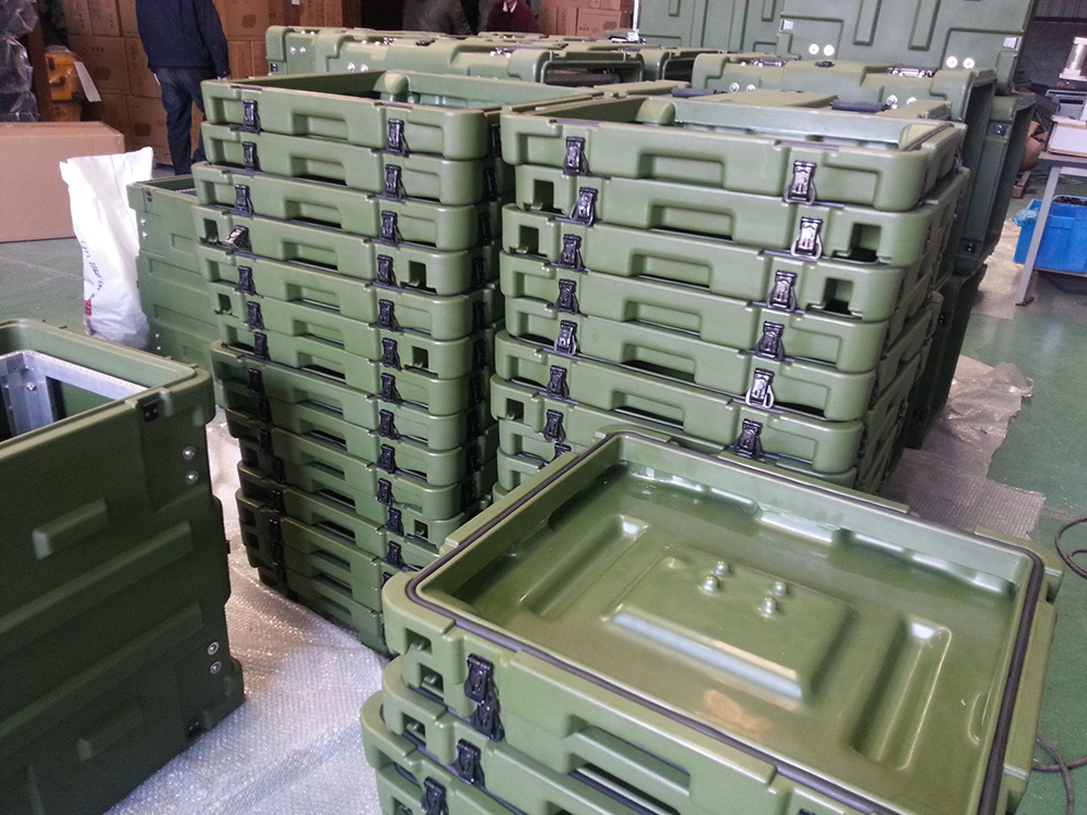 三军行5U减震机架箱服务器机柜详细介绍滚塑箱